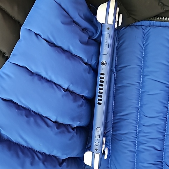 NINTENDO SWITCH - Picture 9 of 9